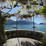 Nobiallo Fantastico Hébergement de vacances